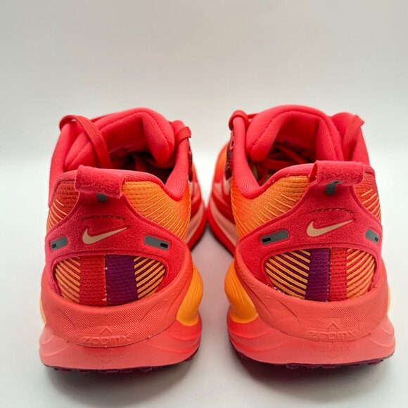 Women's Nike Vomero 18 Ember Glow Gradient Red Sneakers Size 5.5 HQ2585-800 NEW - Picture 5 of 10